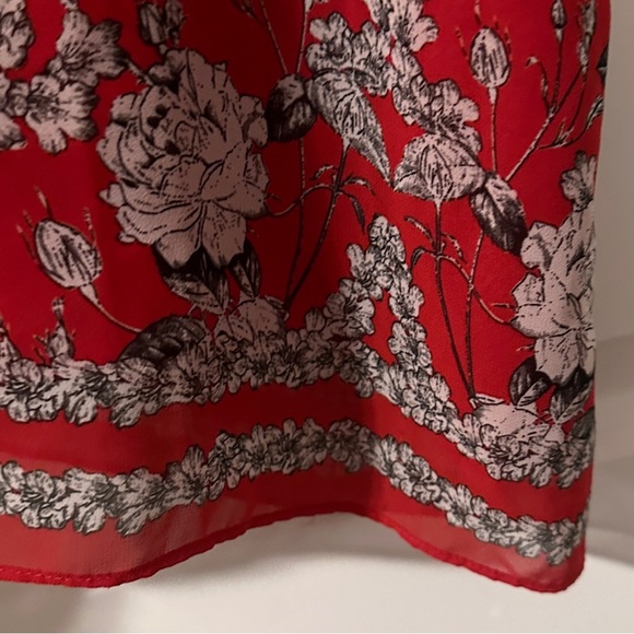Max Studio Red Floral Keyhole Back Tank Top Women’s Size Large Spring Feminine - Picture 12 of 13